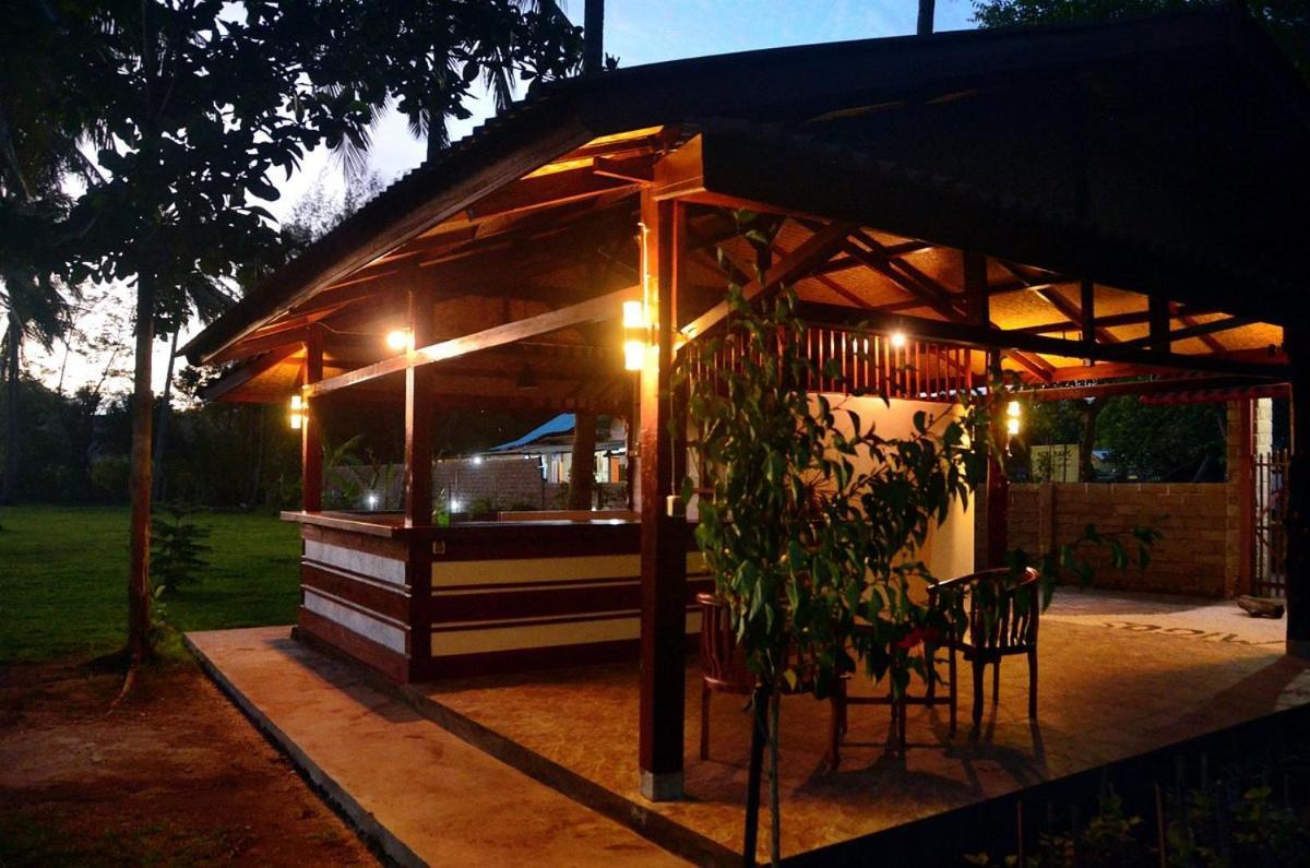 Amigos Bungalows Gili Meno Eksteriør billede